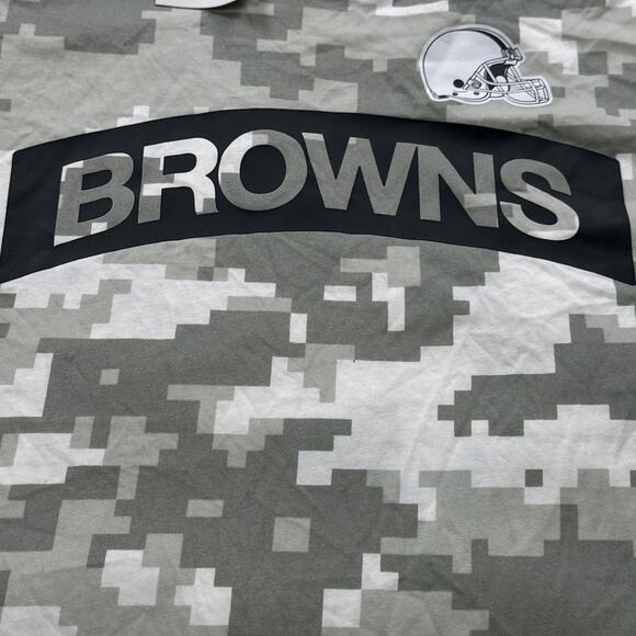 Nike Dri Fit Cleveland Browns Shirt Mens XL Camo NFL Salute to Service USA Flag - Picture 2 of 12